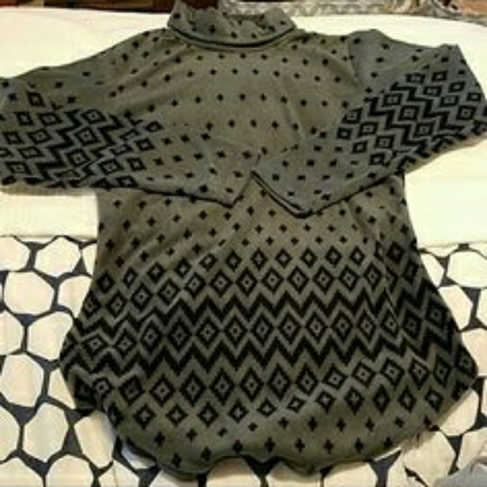 Grey fleece turtleneck
